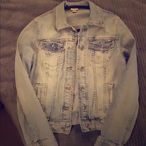 Women’s jean jacket
